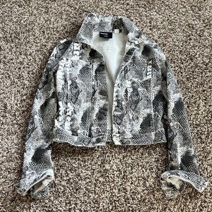 BDG/Urban outfitters denim jacket - black and white snakeskin pattern